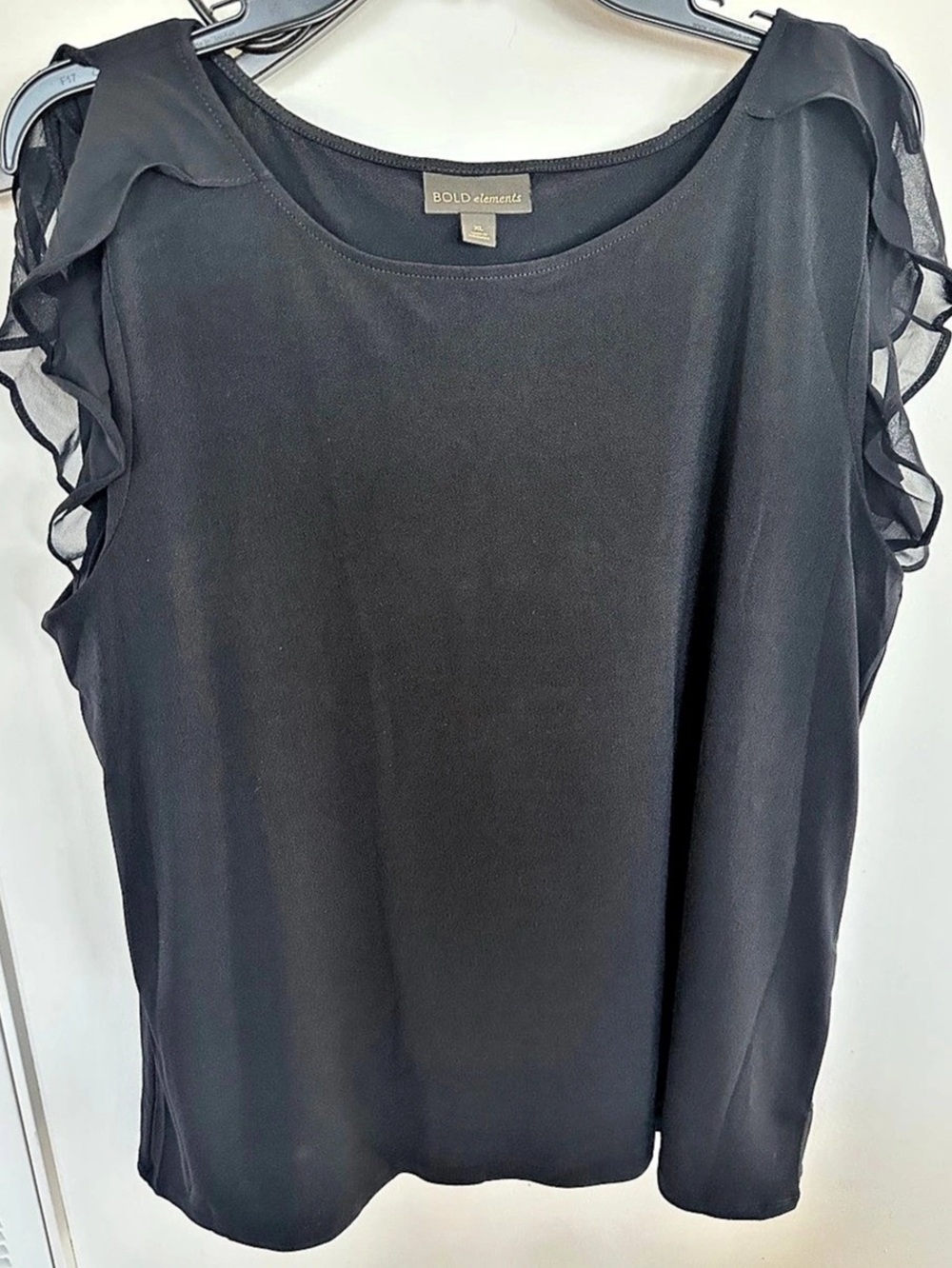 BOLD elements Ruffle Sleeve Blouse in Black Size XL Like New